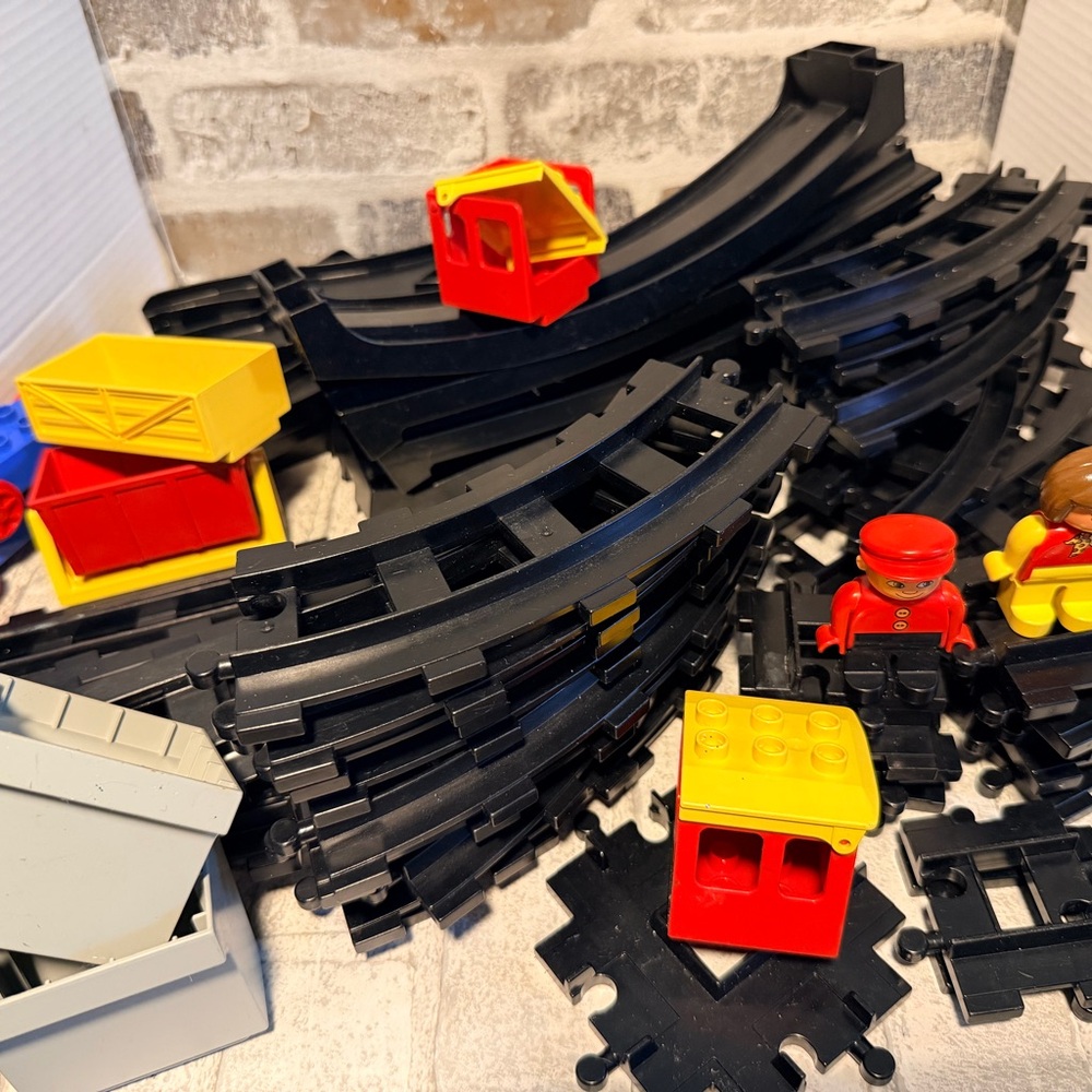 Vintage Lego Duplo train tracks/train lot black